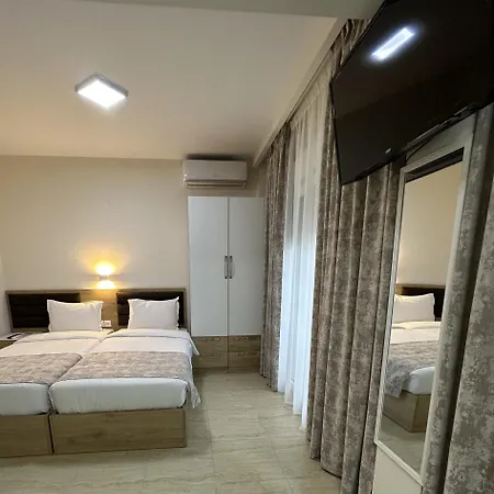 Navarino Luxe