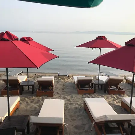 Navarino Luxe Переа