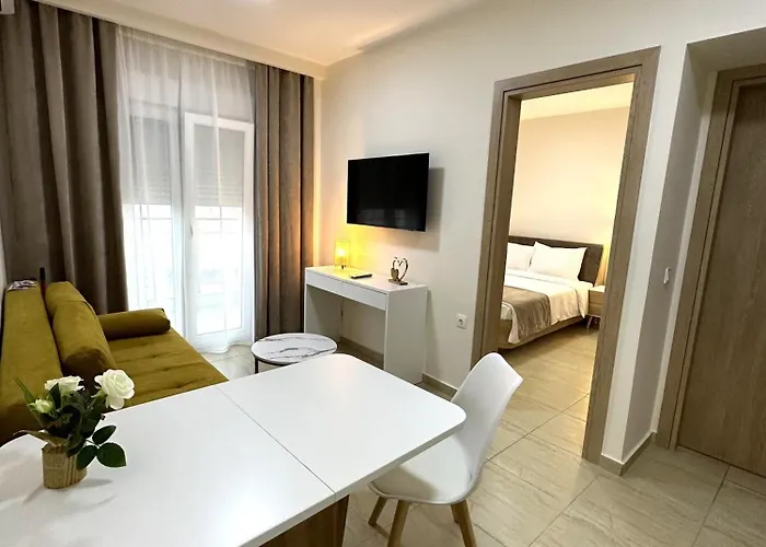 Navarino Luxe