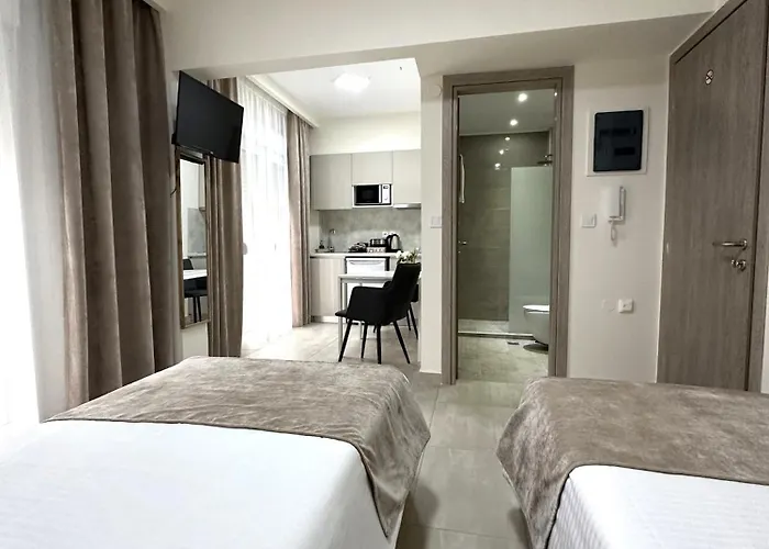 Navarino Luxe アパートホテル