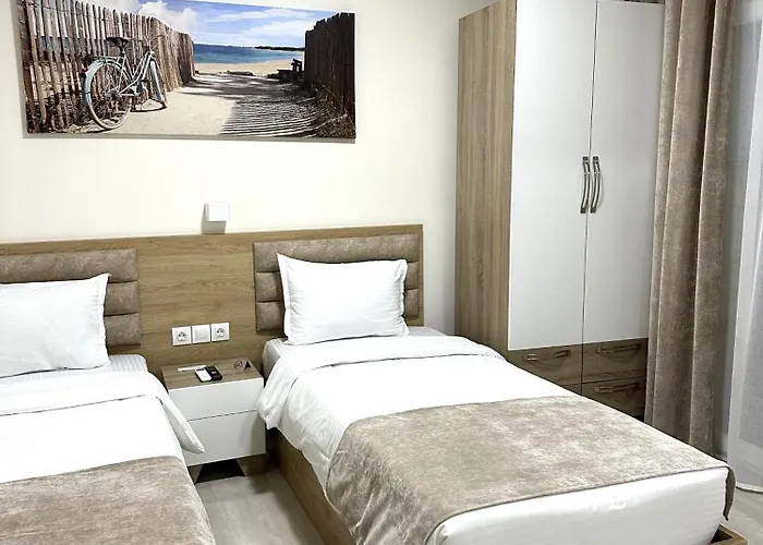 Navarino Luxe 4* Peraía