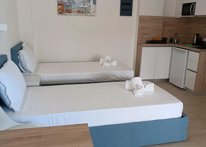 Navarino Luxe アパートホテル 4*