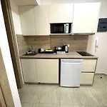 Navarino Luxe Aparthotel 4*