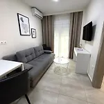 Aparthotel Navarino Luxe 4*