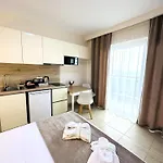 Aparthotel Navarino Luxe
