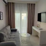 Navarino Luxe Aparthotel Peraia (Thessaloniki)