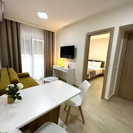 Navarino Luxe