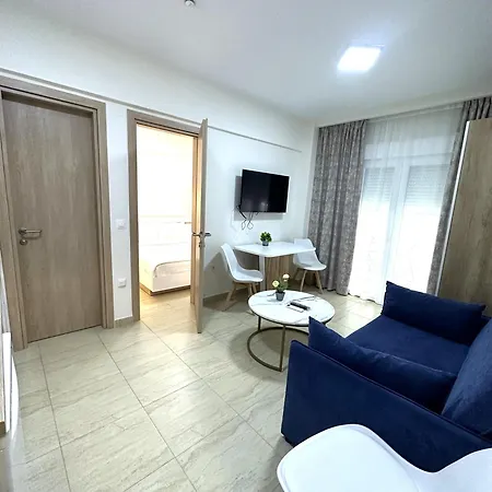 Navarino Luxe 公寓式酒店 4*