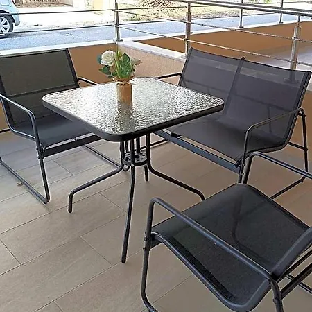 Navarino Luxe 4* Peraía
