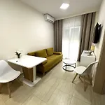 Navarino Luxe 4*