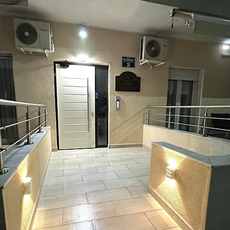 Navarino Luxe 4* Peraía