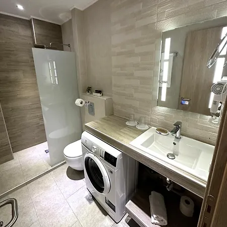 Navarino Luxe Lägenhetshotell 4*