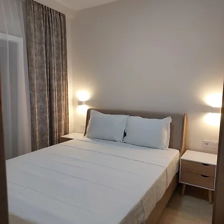 Navarino Luxe 4*