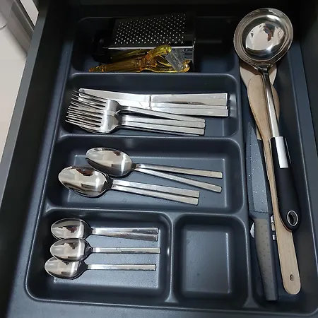 Navarino Luxe מלון דירות 4*