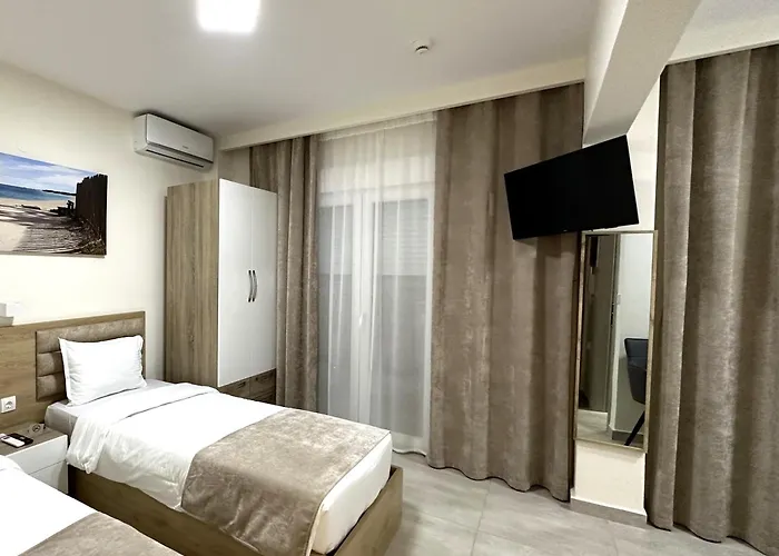 Navarino Luxe 4* Peraía