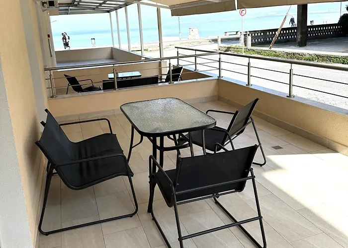 Navarino Luxe