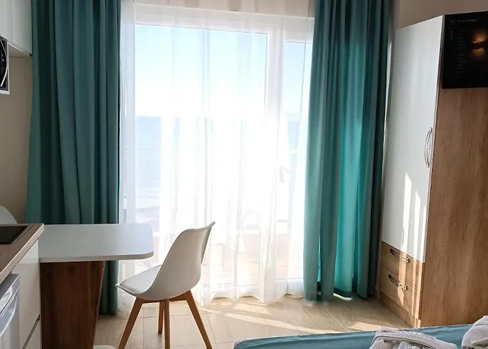 Navarino Luxe شقة فندقية 4*