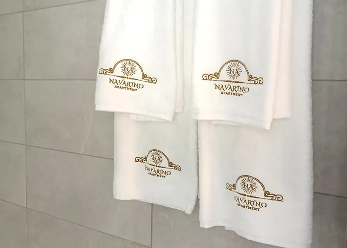 Navarino Luxe 4*